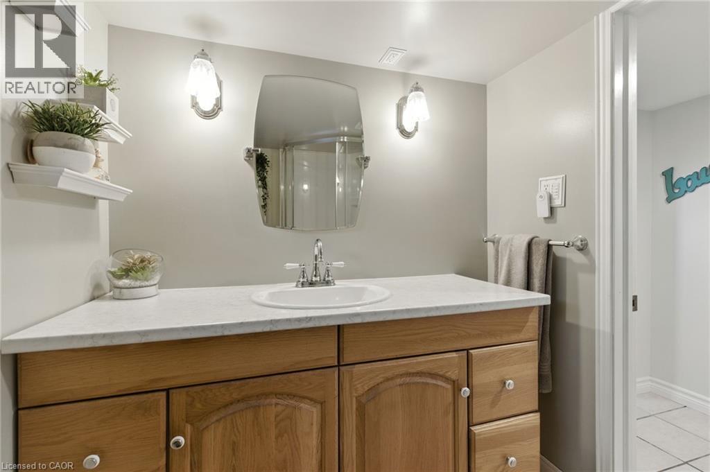 908 Highway 8, Hamilton, Ontario  L8E 5J2 - Photo 33 - 40762420
