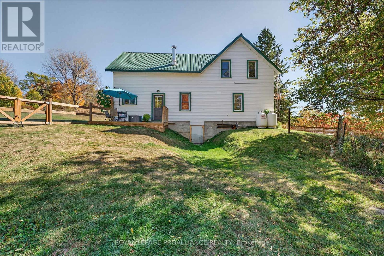 1103 Cronk Road, Frontenac (Frontenac Centre), Ontario  K0H 2K0 - Photo 31 - X12422402