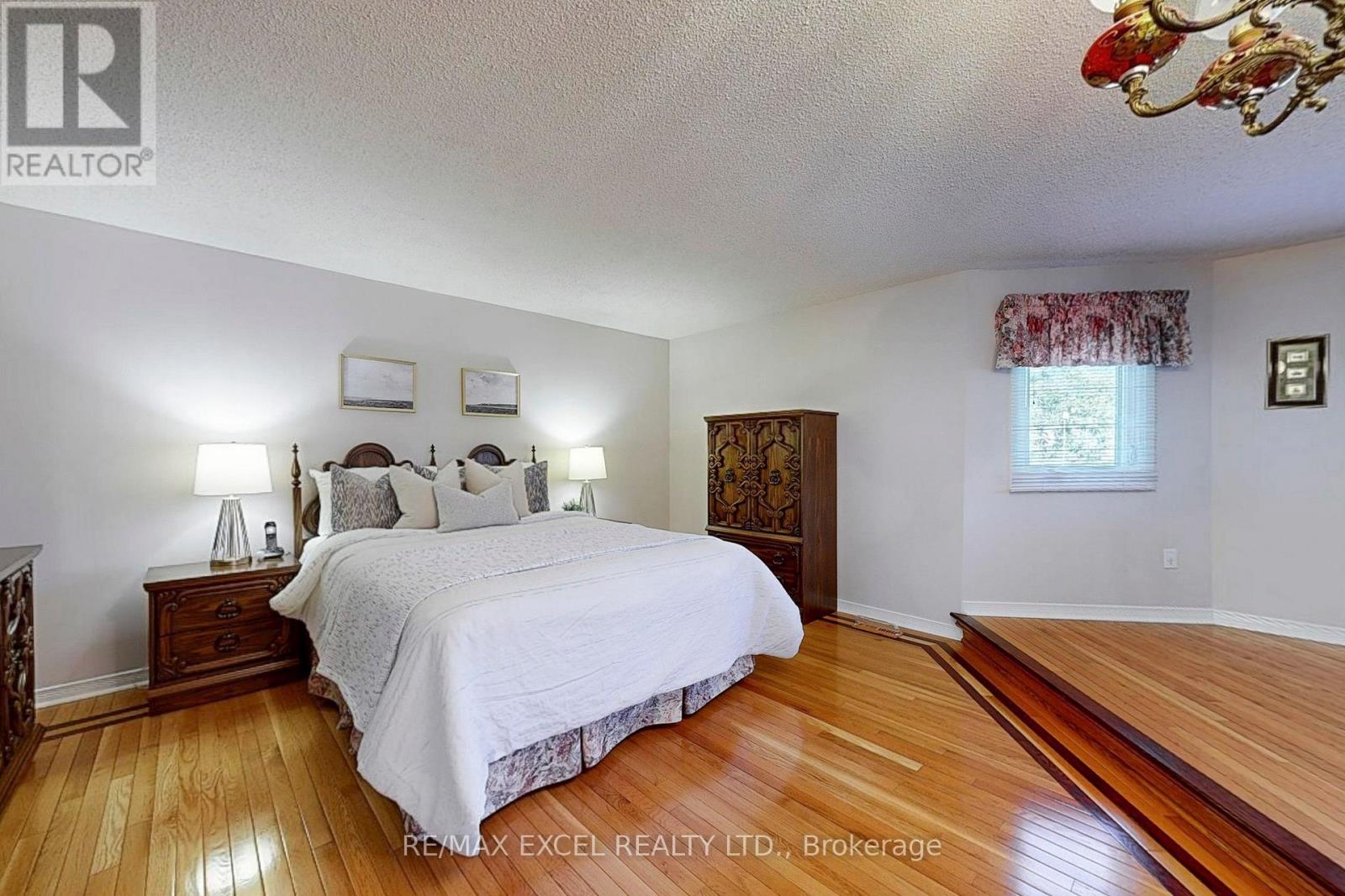 24 Lehman Crescent, Markham (Markham Village), Ontario  L3P 5X1 - Photo 21 - N12422327