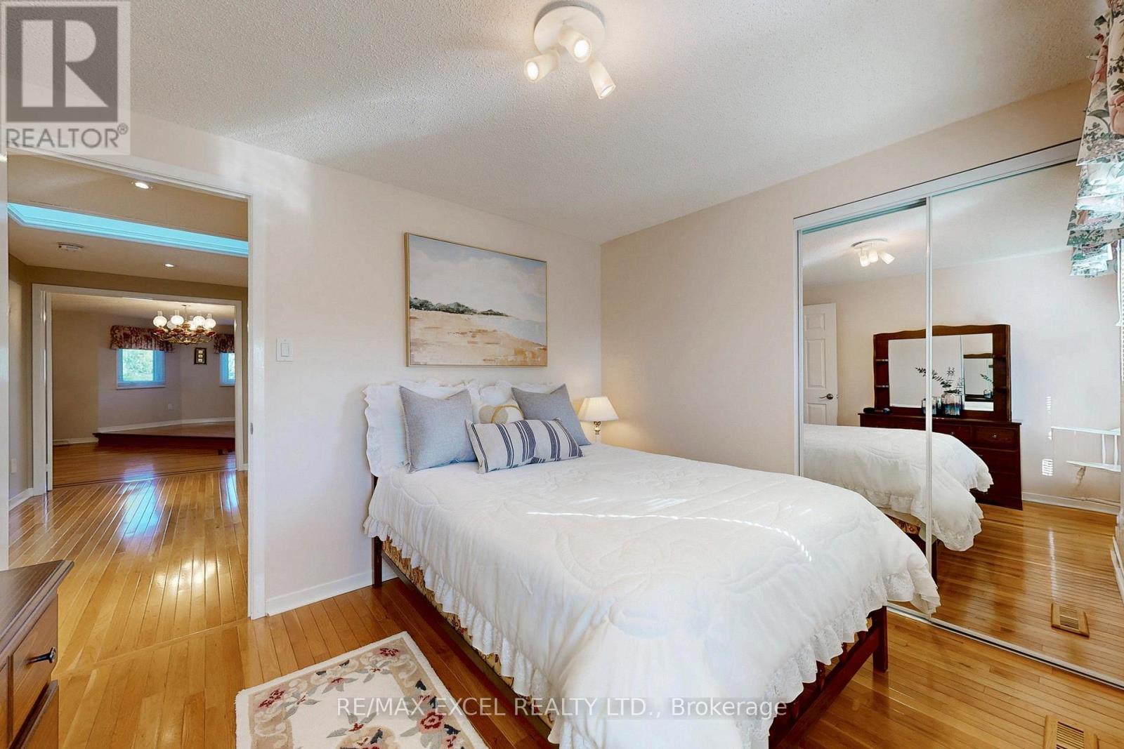 24 Lehman Crescent, Markham (Markham Village), Ontario  L3P 5X1 - Photo 29 - N12422327