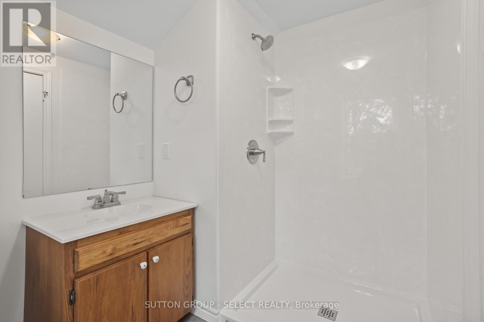 71479 Babylon Line, Bluewater, Ontario  N0M 2T0 - Photo 21 - X12422364