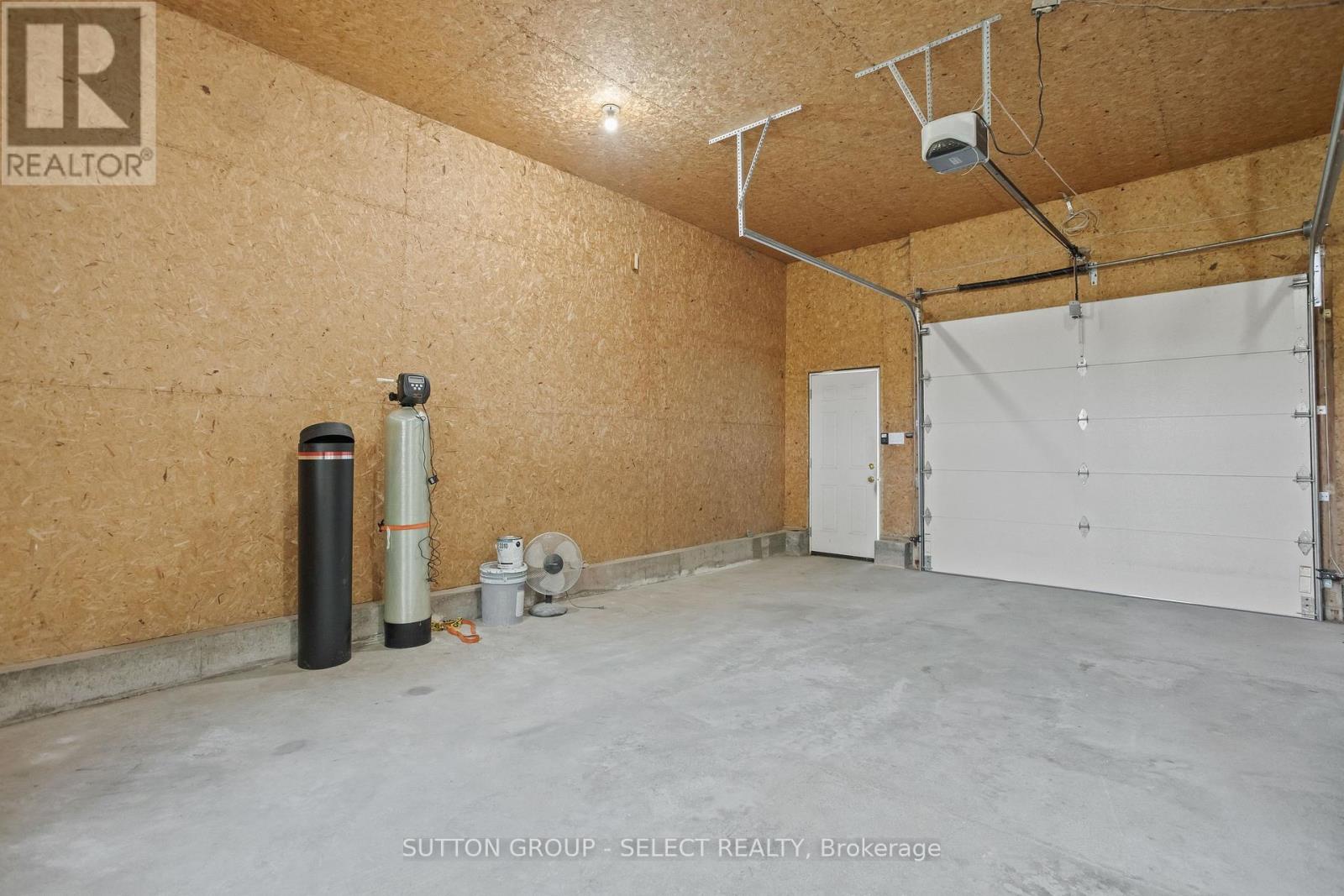 71479 Babylon Line, Bluewater, Ontario  N0M 2T0 - Photo 27 - X12422364