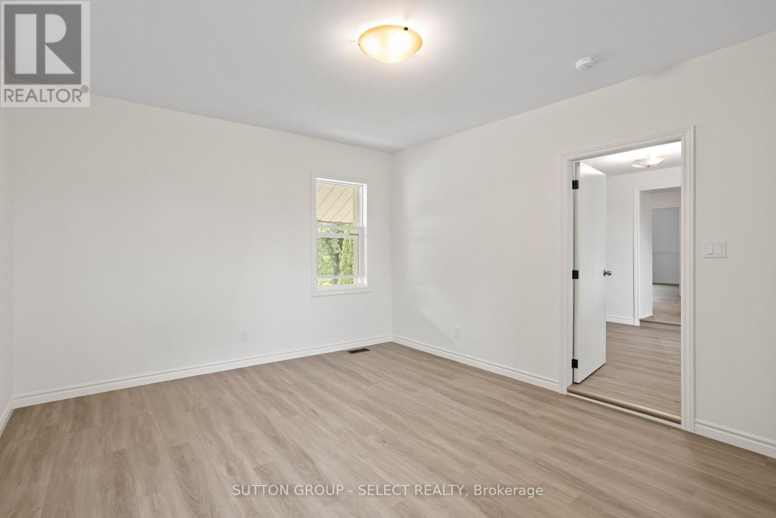 71479 Babylon Line, Bluewater, Ontario  N0M 2T0 - Photo 7 - X12422364