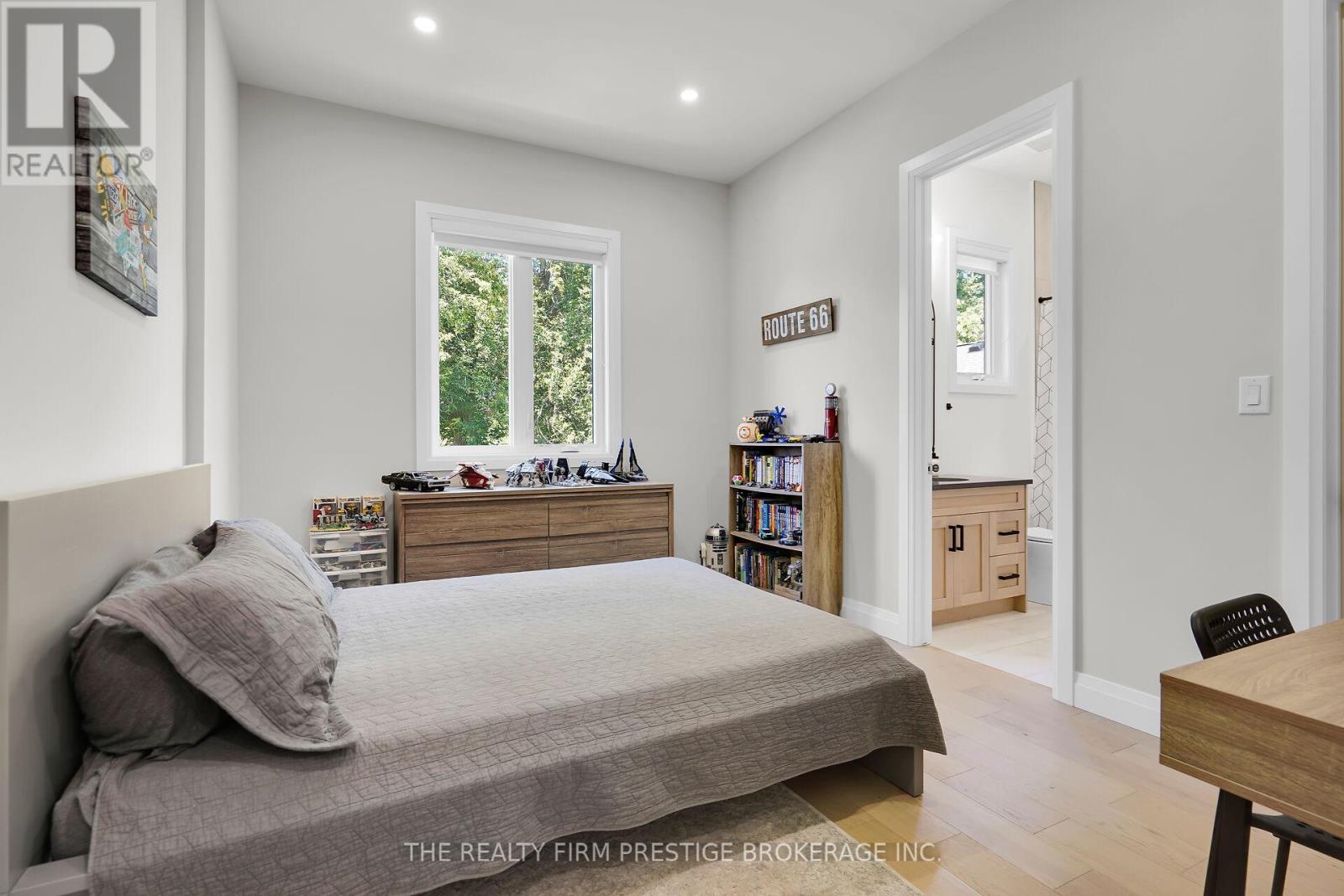 97 Simcoe Avenue, Middlesex Centre, Ontario  N0L 1R0 - Photo 31 - X12422437