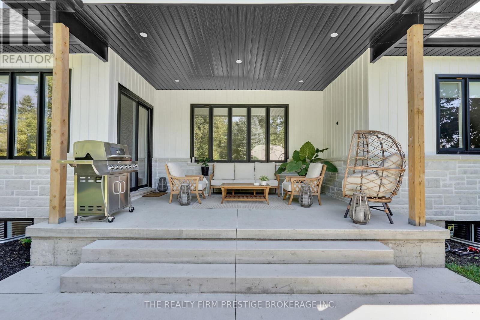 97 Simcoe Avenue, Middlesex Centre, Ontario  N0L 1R0 - Photo 43 - X12422437