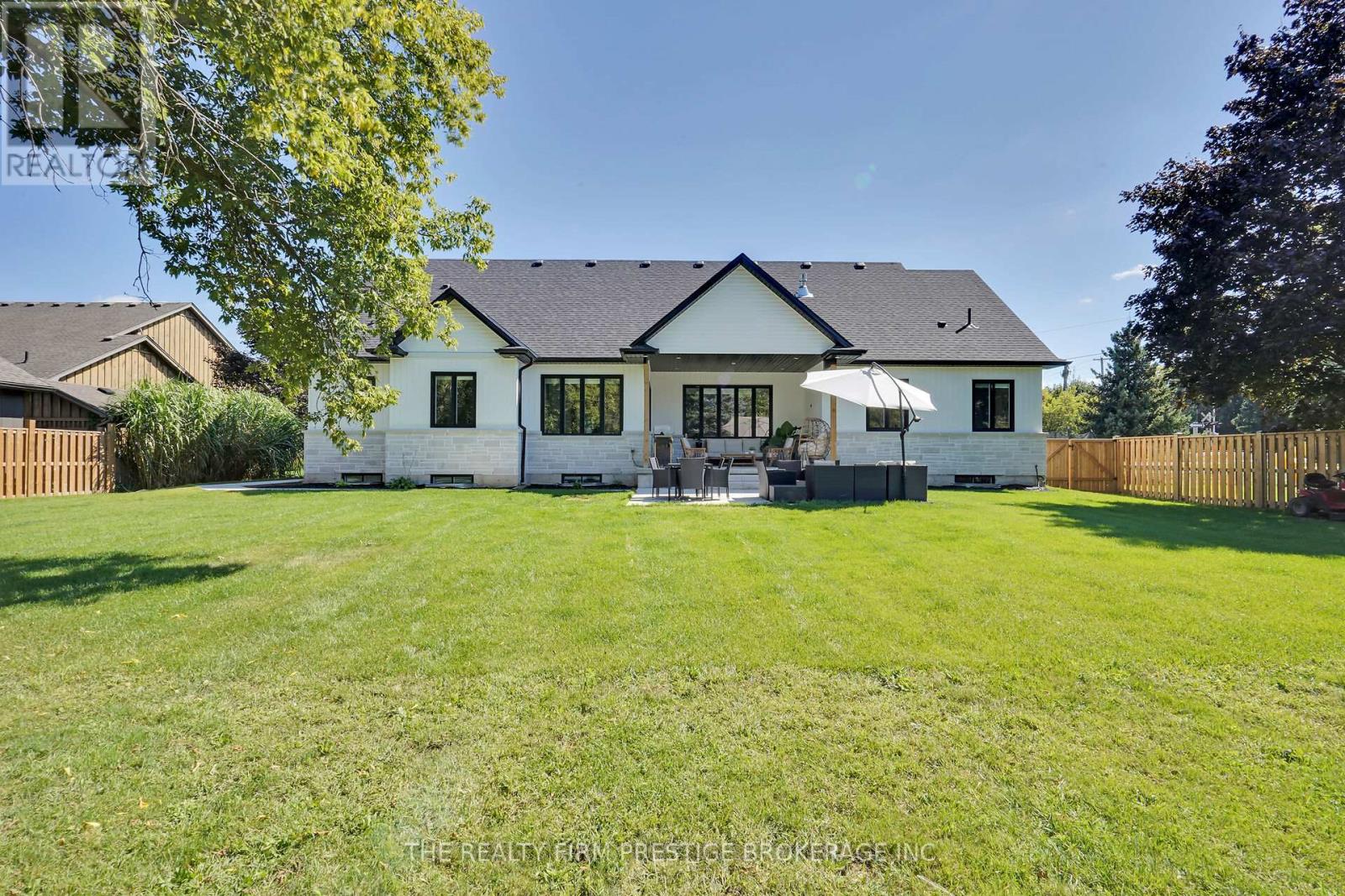 97 Simcoe Avenue, Middlesex Centre, Ontario  N0L 1R0 - Photo 46 - X12422437