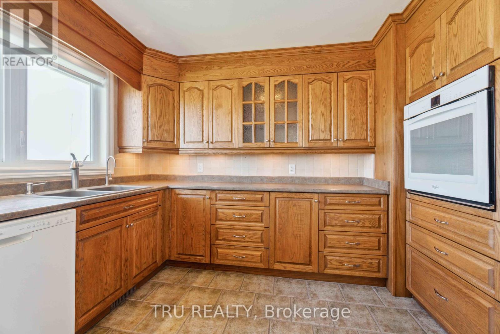 970 Concession 10 Road, Alfred And Plantagenet, Ontario  K0B 1A0 - Photo 20 - X12422345