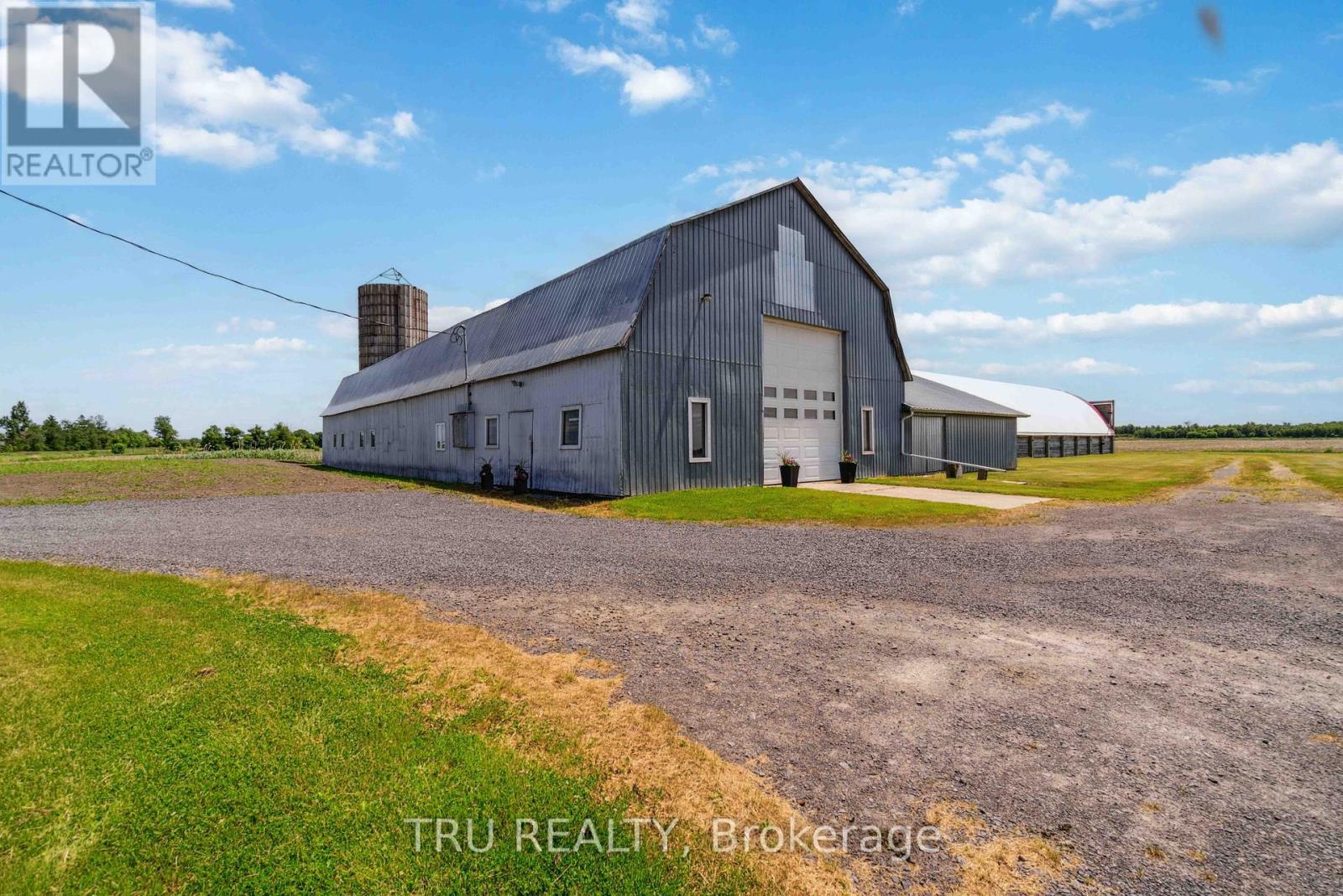 970 Concession 10 Road, Alfred And Plantagenet, Ontario  K0B 1A0 - Photo 45 - X12422345