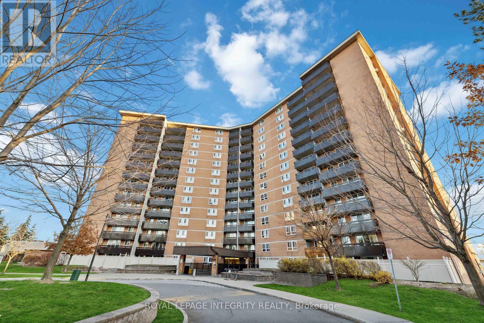 408 - 2000 Jasmine Crescent, Ottawa, Ontario  K1J 8K4 - Photo 24 - X12422370