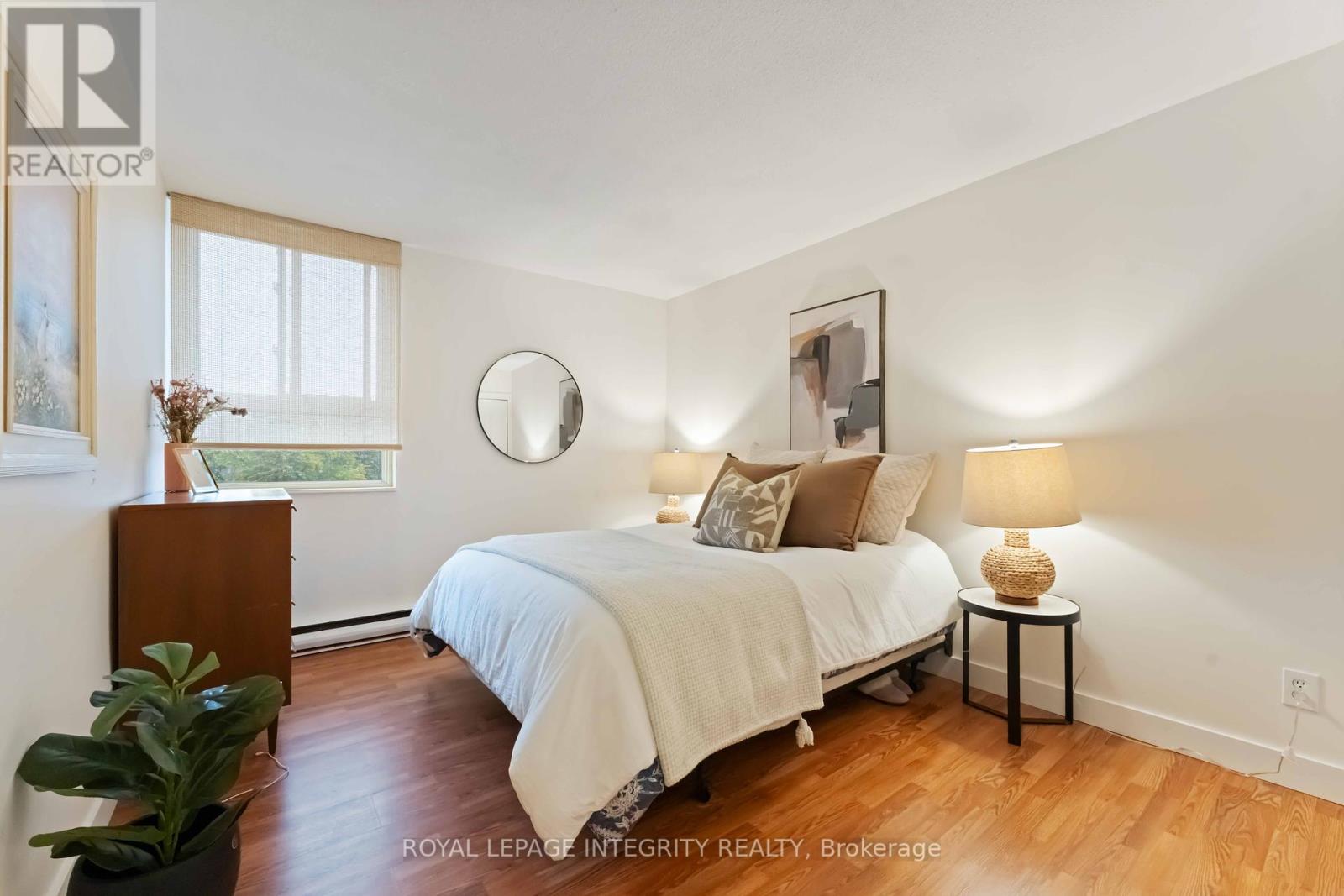 408 - 2000 Jasmine Crescent, Ottawa, Ontario  K1J 8K4 - Photo 8 - X12422370