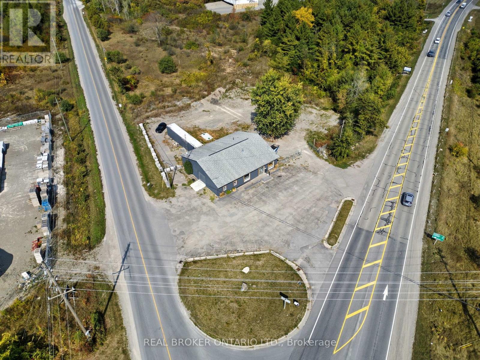 7317 County 29 Road, Mississippi Mills, Ontario  K7C 3P1 - Photo 2 - X12422396
