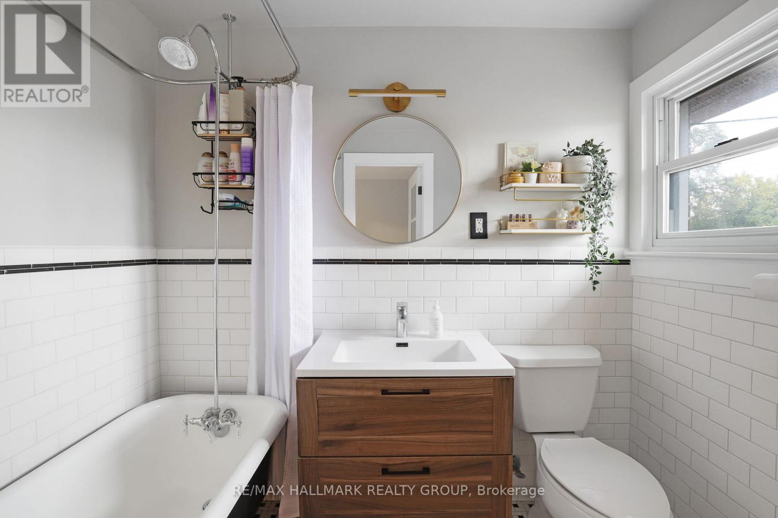 836 Borthwick Avenue, Ottawa, Ontario  K1K 2M8 - Photo 22 - X12422453