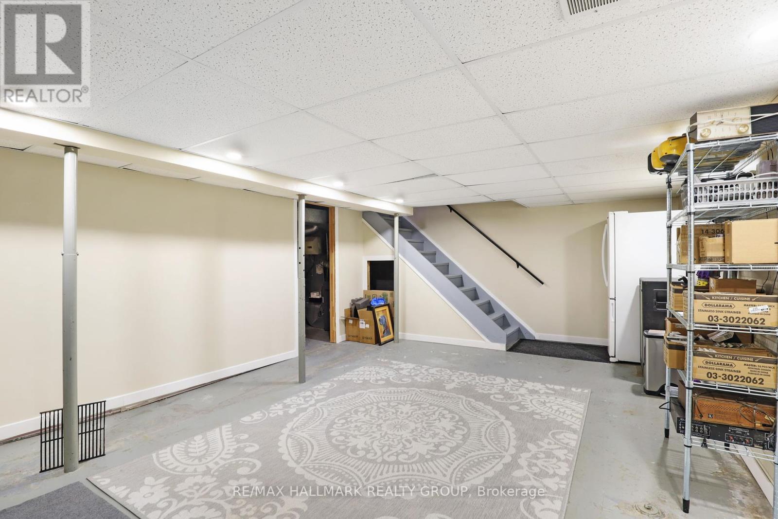 836 Borthwick Avenue, Ottawa, Ontario  K1K 2M8 - Photo 27 - X12422453