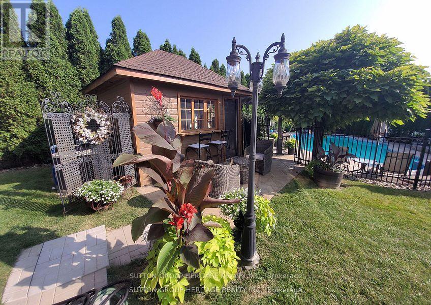 35 Pondmede Crescent, Whitchurch-Stouffville, Ontario  L4A 0E2 - Photo 44 - N12369153