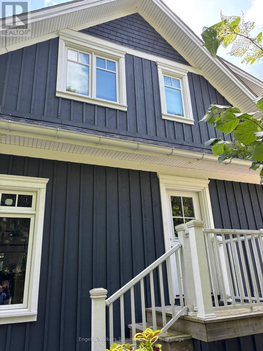 8120 POPLAR SIDE ROAD, Collingwood, Ontario