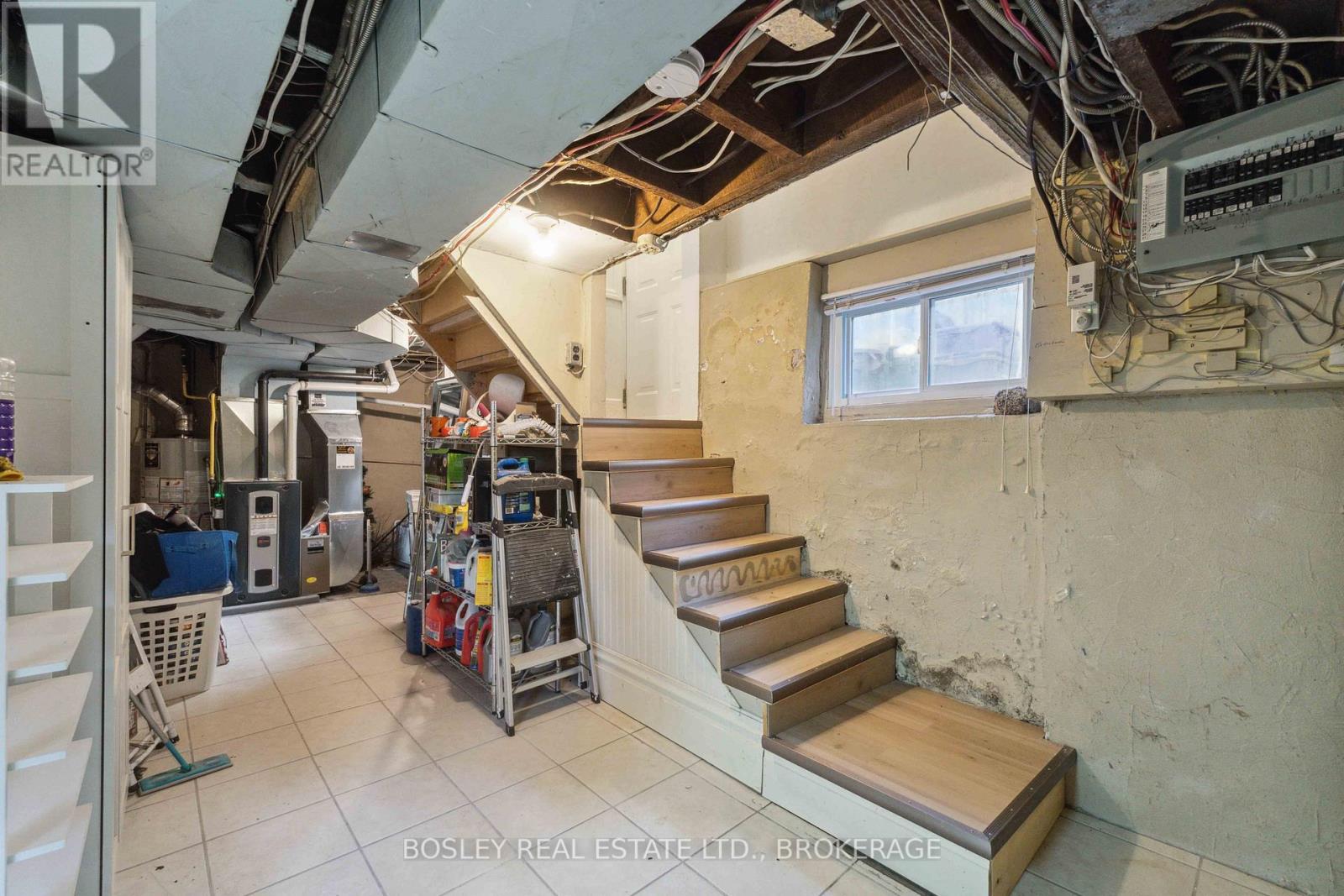 11 Gerrard Street, St. Catharines, Ontario  L2R 5S8 - Photo 30 - X12422419