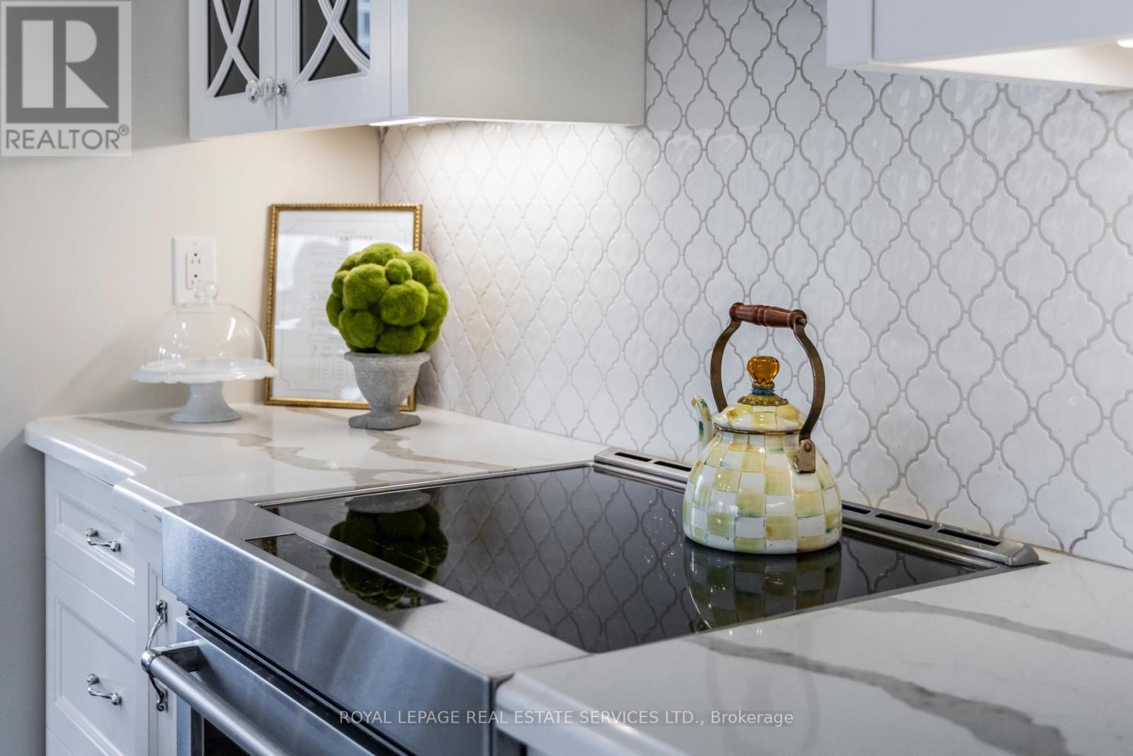 309 - 1 Palace Pier Court, Toronto (Mimico), Ontario  M8V 3W9 - Photo 20 - W12422298