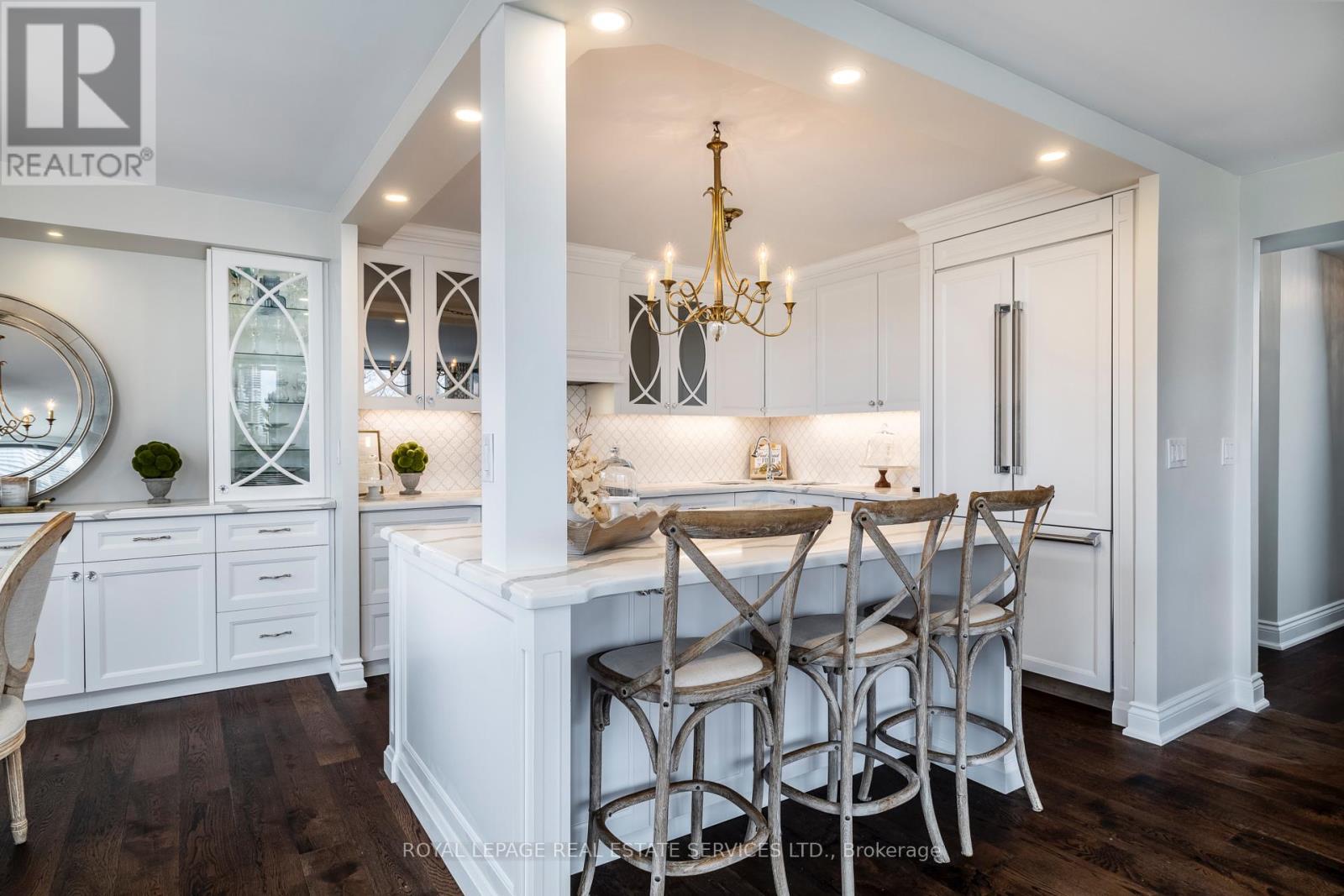 309 - 1 Palace Pier Court, Toronto (Mimico), Ontario  M8V 3W9 - Photo 7 - W12422298