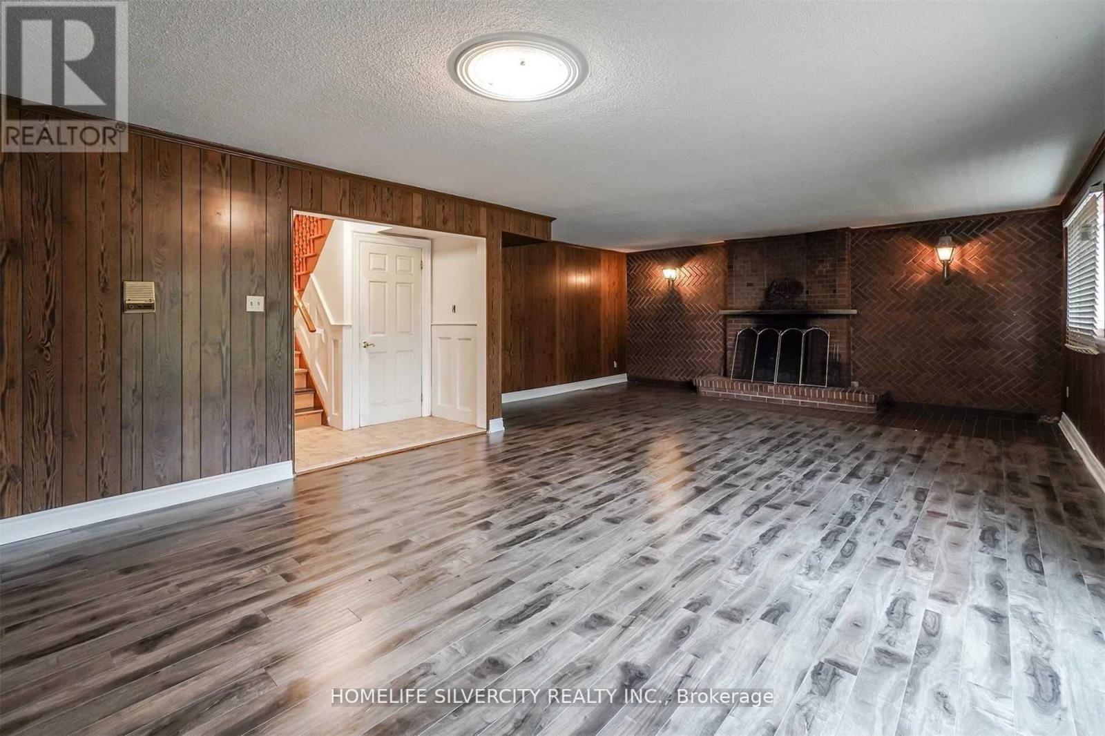4395 Castlemore Road, Brampton, Ontario  L6P 0W9 - Photo 11 - W12422306