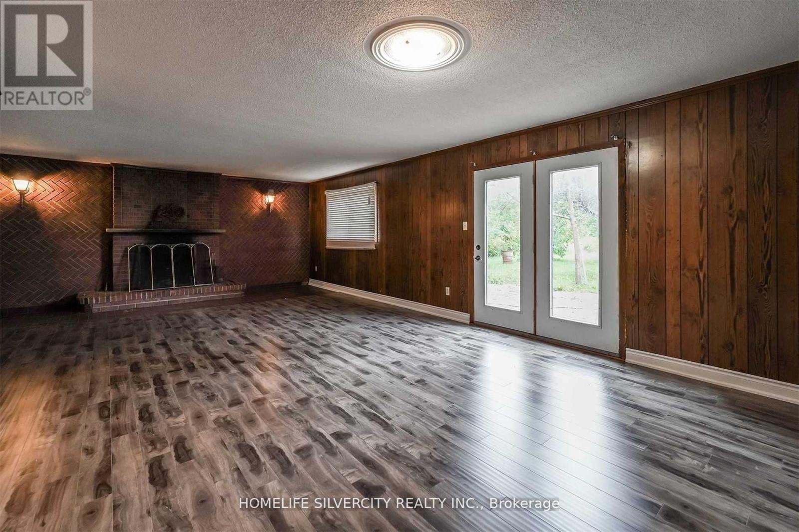 4395 Castlemore Road, Brampton, Ontario  L6P 0W9 - Photo 12 - W12422306