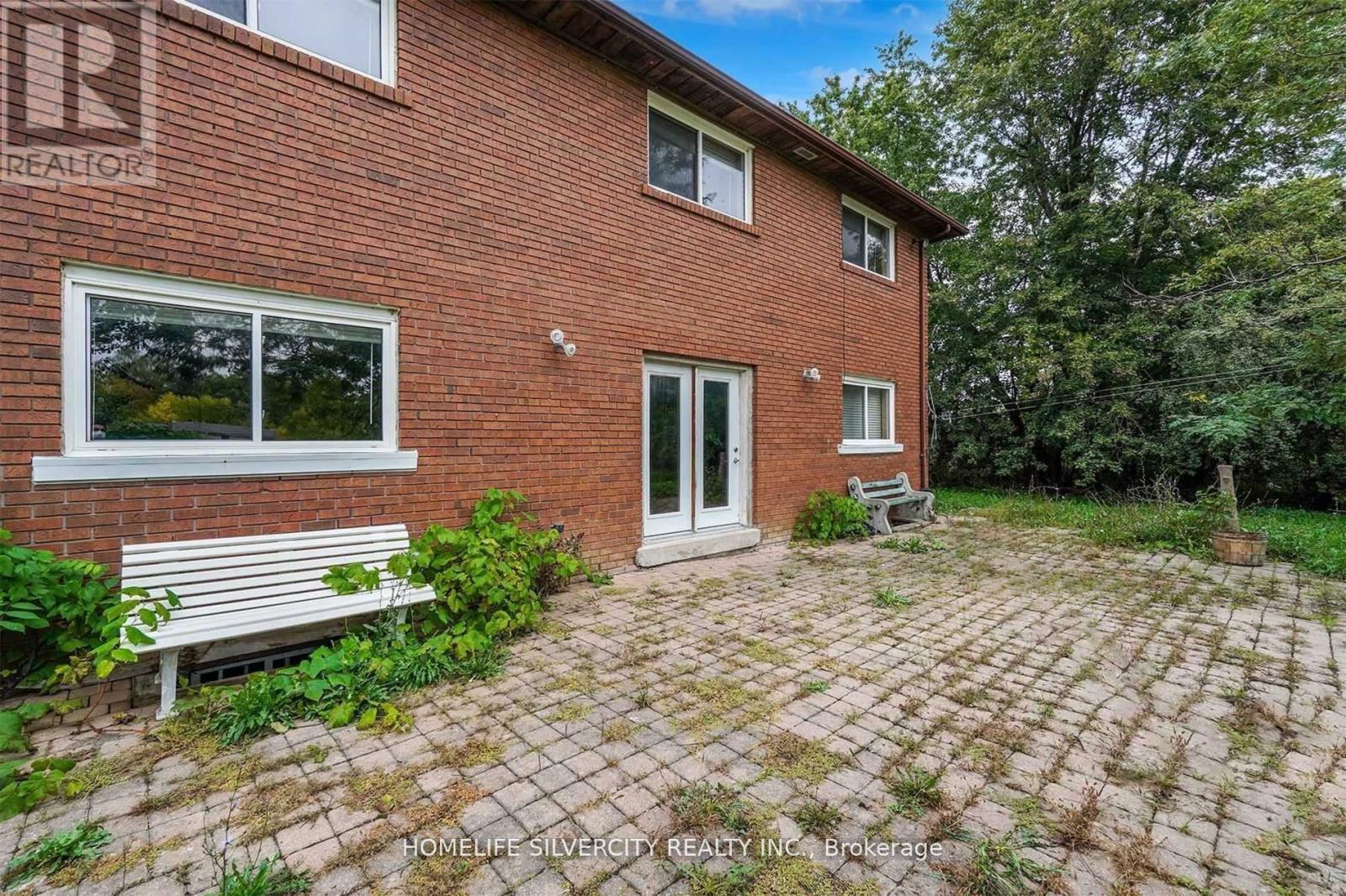 4395 Castlemore Road, Brampton, Ontario  L6P 0W9 - Photo 22 - W12422306