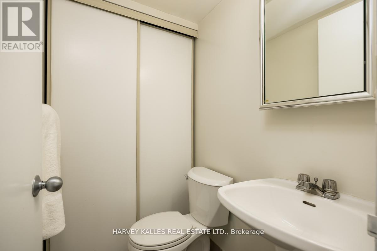 911 - 61 Markbrook Lane, Toronto, Ontario  M9V 5E7 - Photo 11 - W12422330