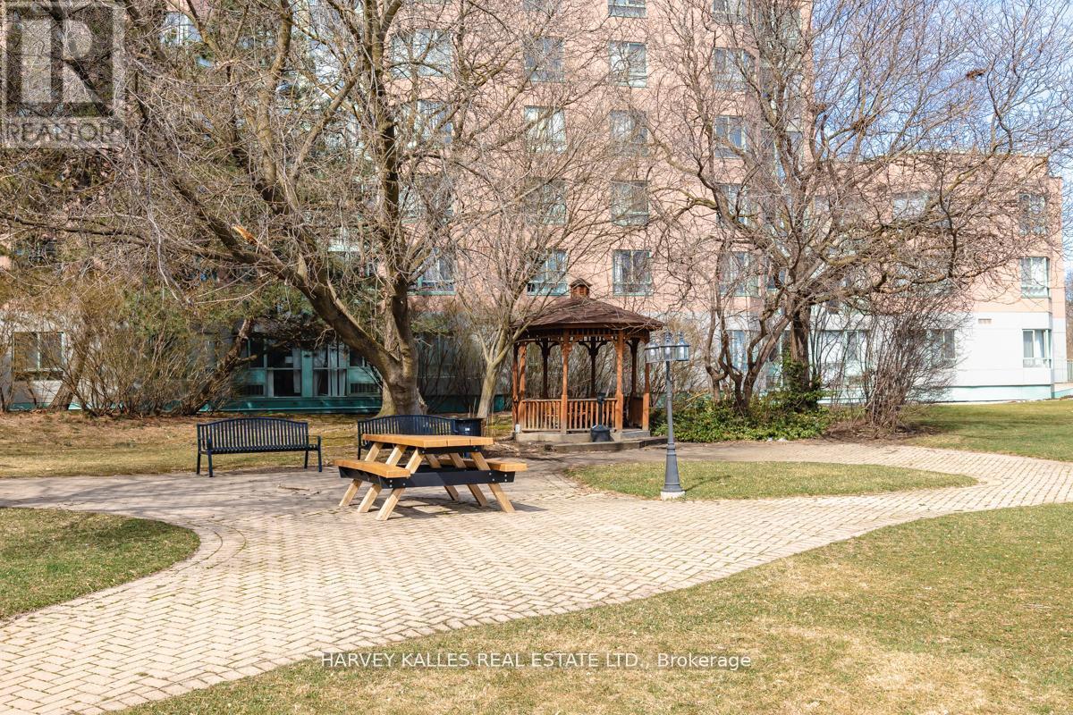 911 - 61 Markbrook Lane, Toronto, Ontario  M9V 5E7 - Photo 22 - W12422330