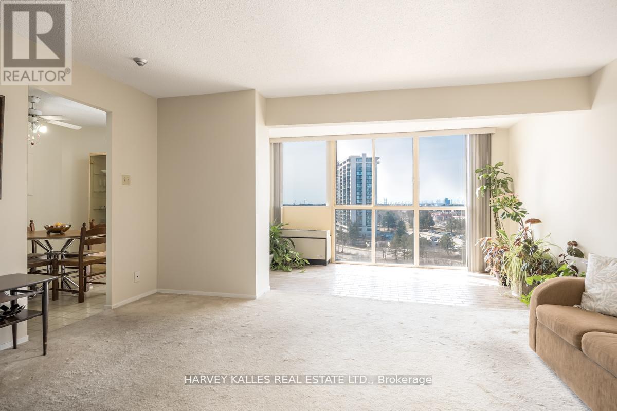 911 - 61 Markbrook Lane, Toronto, Ontario  M9V 5E7 - Photo 6 - W12422330