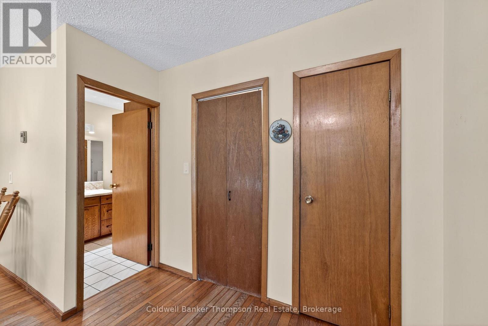 315 Muskoka Beach Road, Gravenhurst, Ontario  P1P 1M7 - Photo 18 - X12422354