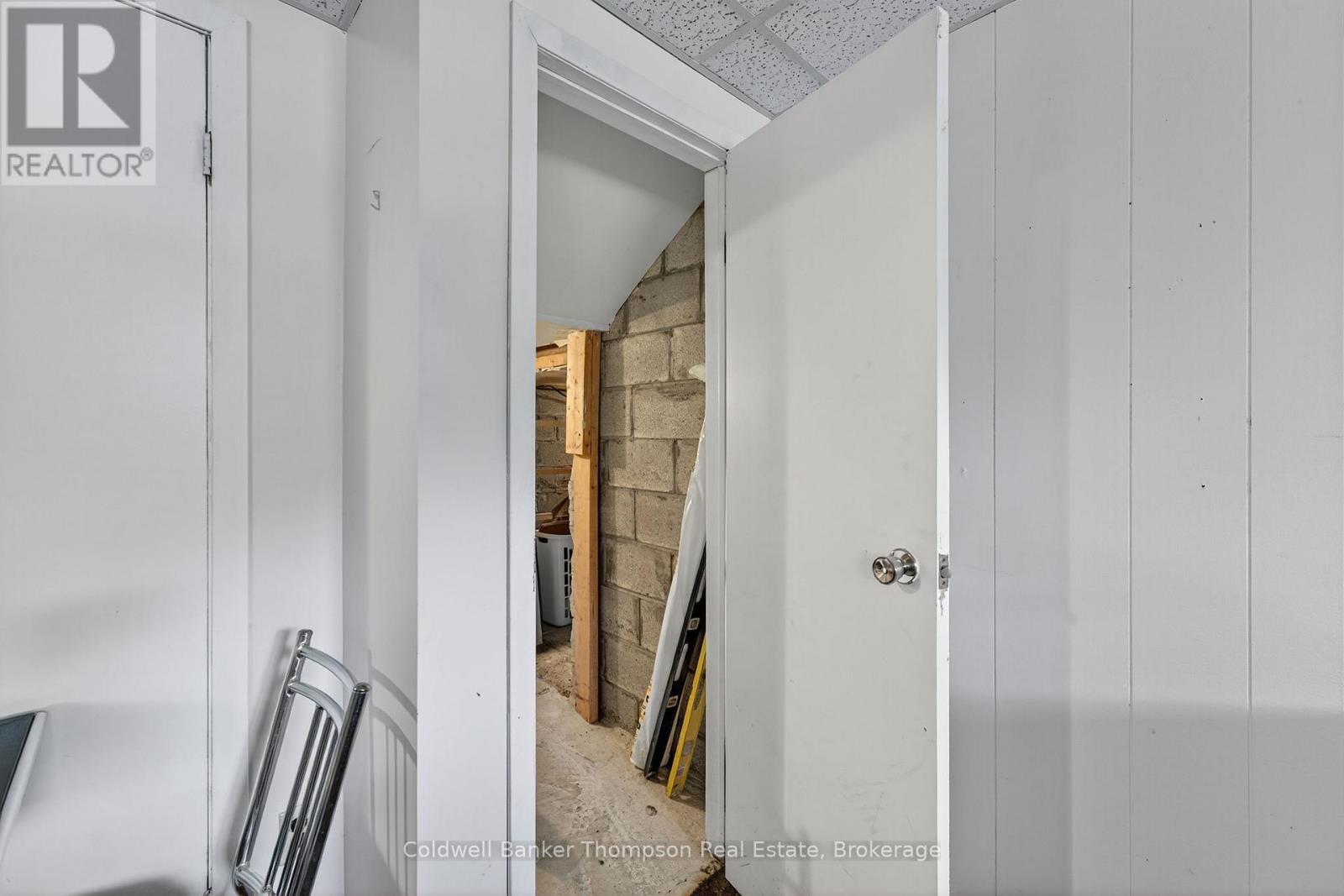 315 Muskoka Beach Road, Gravenhurst, Ontario  P1P 1M7 - Photo 41 - X12422354