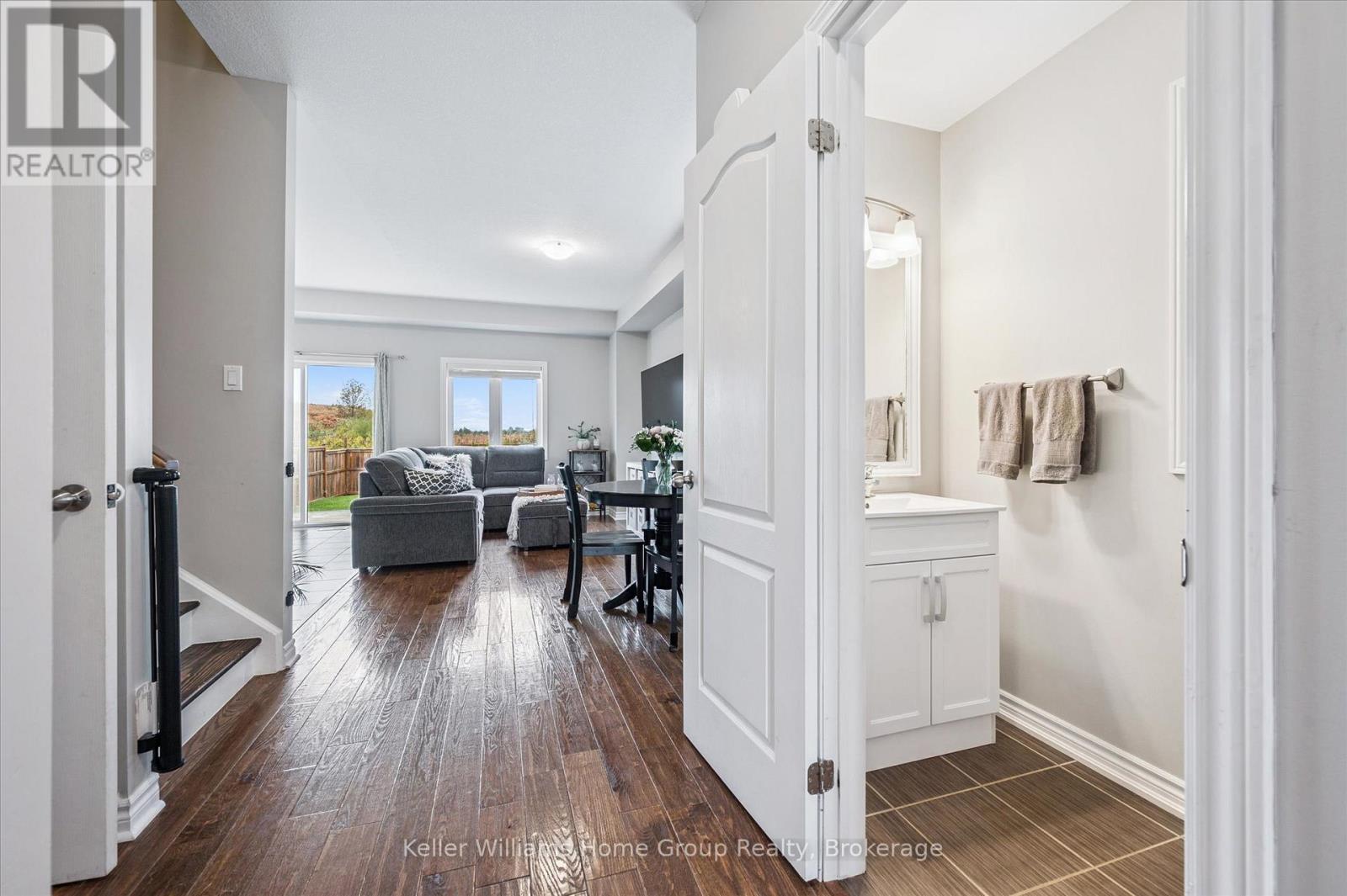 151 Courtney Street, Centre Wellington, Ontario  N1M 0E2 - Photo 17 - X12422365