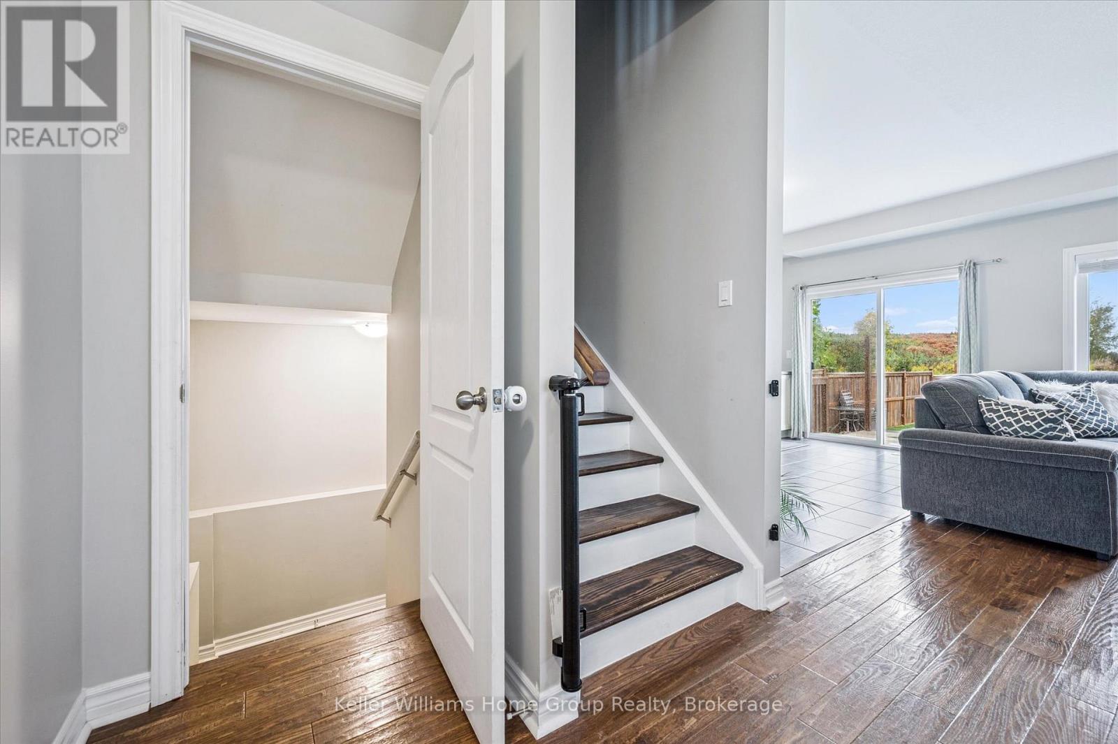 151 Courtney Street, Centre Wellington, Ontario  N1M 0E2 - Photo 27 - X12422365