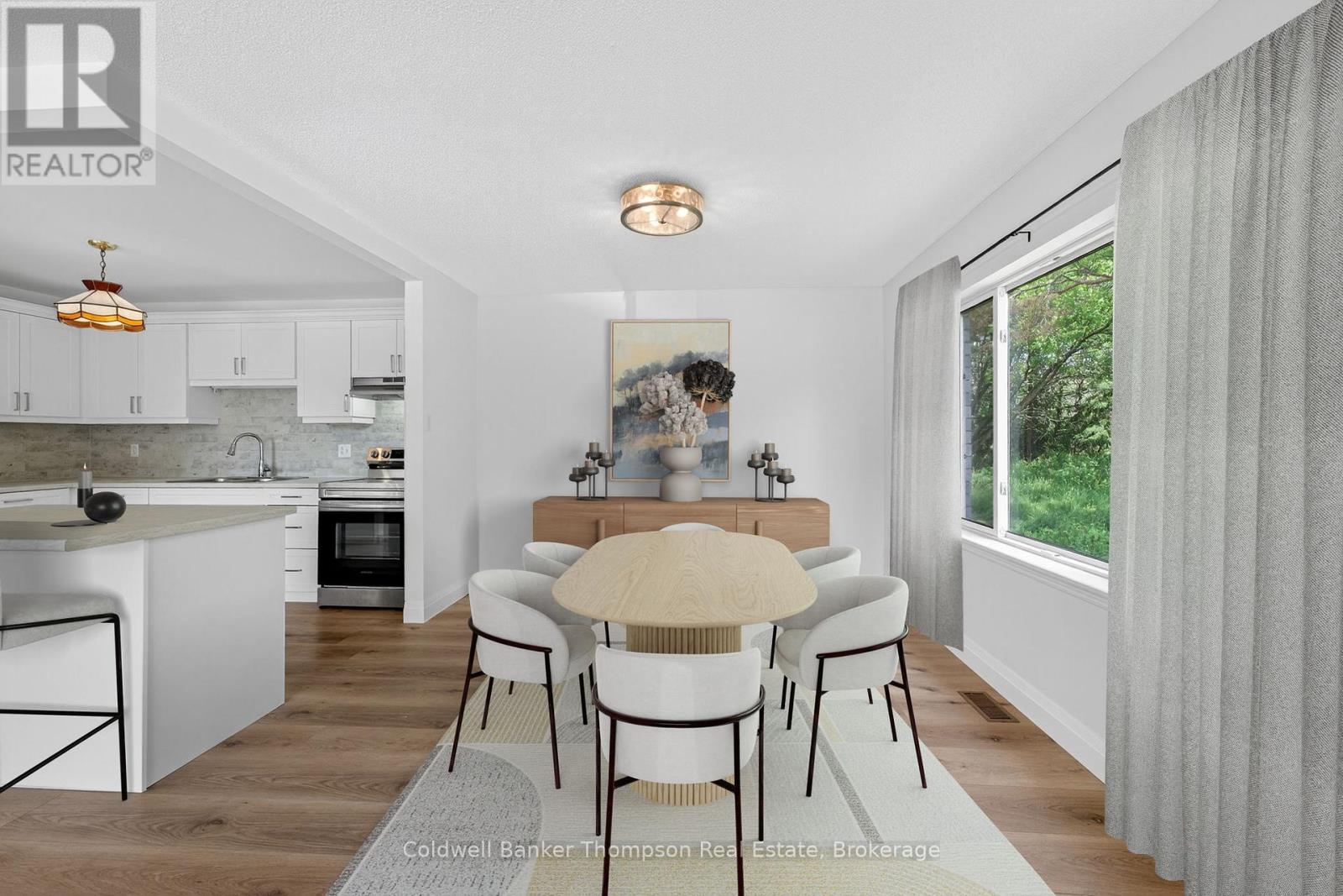 26 Sabrina Park Drive, Huntsville, Ontario  P1H 1L8 - Photo 1 - X12422376