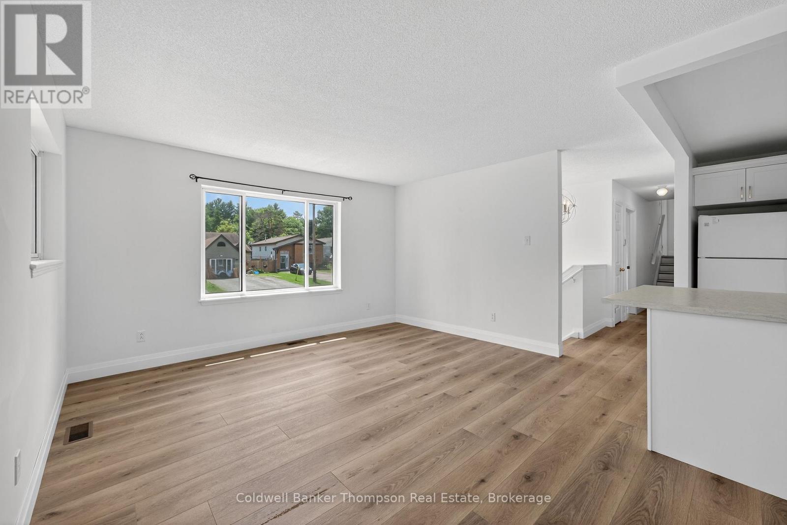 26 Sabrina Park Drive, Huntsville, Ontario  P1H 1L8 - Photo 20 - X12422376