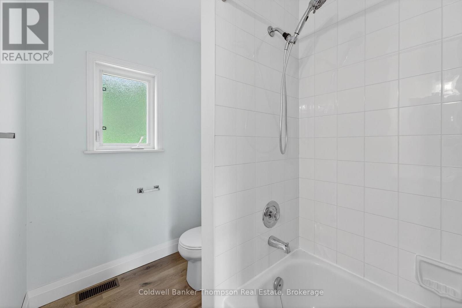 26 Sabrina Park Drive, Huntsville, Ontario  P1H 1L8 - Photo 24 - X12422376