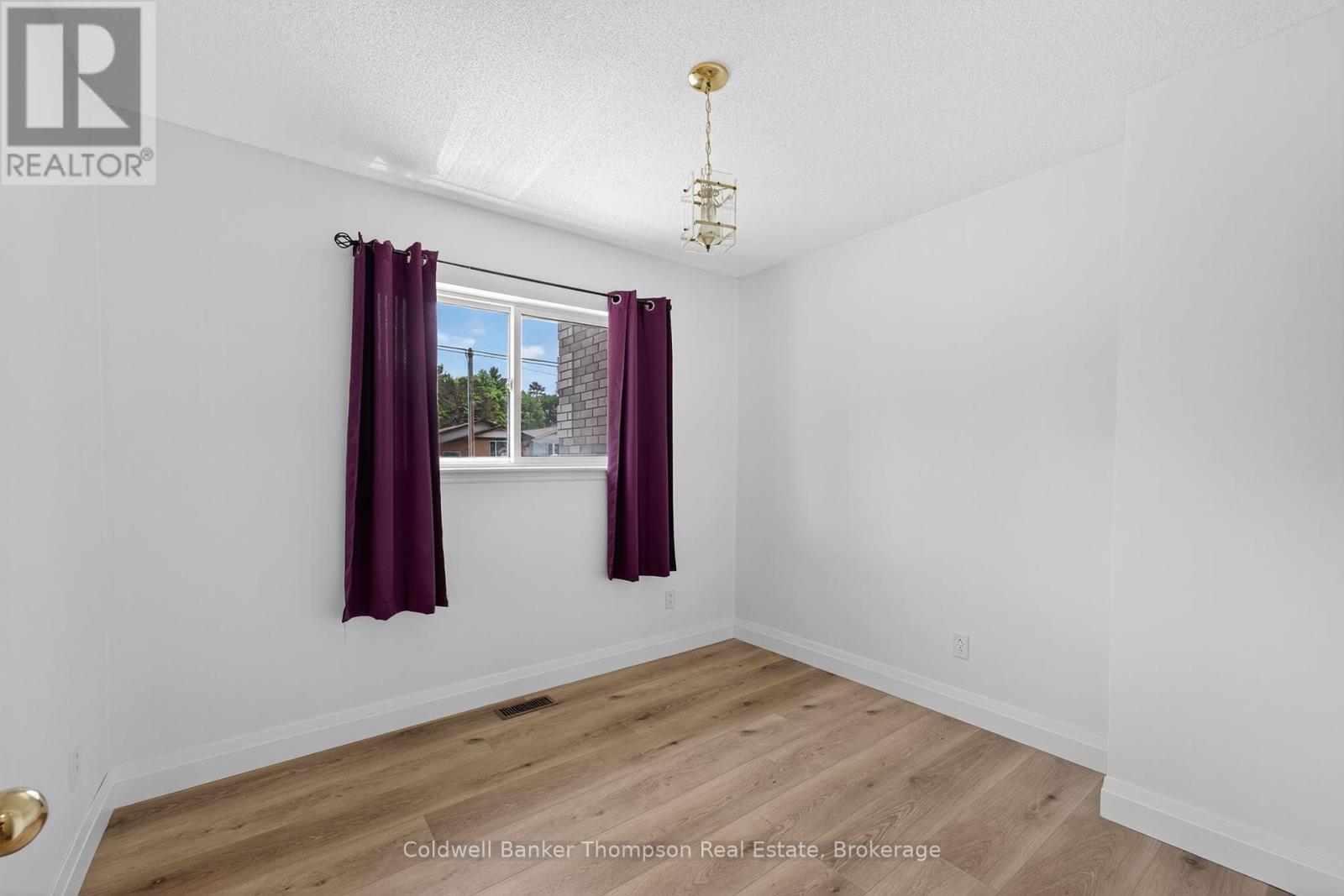 26 Sabrina Park Drive, Huntsville, Ontario  P1H 1L8 - Photo 25 - X12422376