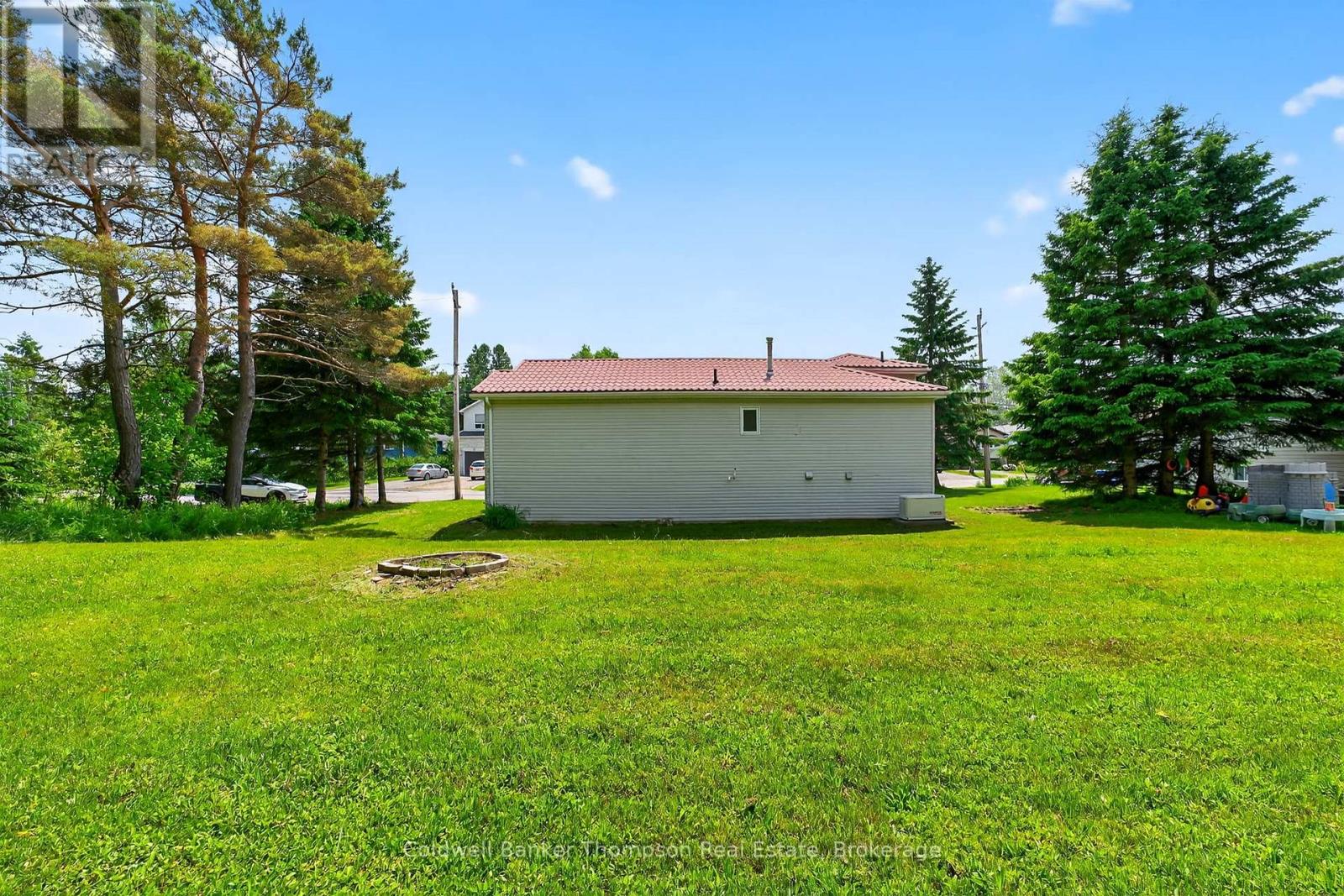 26 Sabrina Park Drive, Huntsville, Ontario  P1H 1L8 - Photo 39 - X12422376