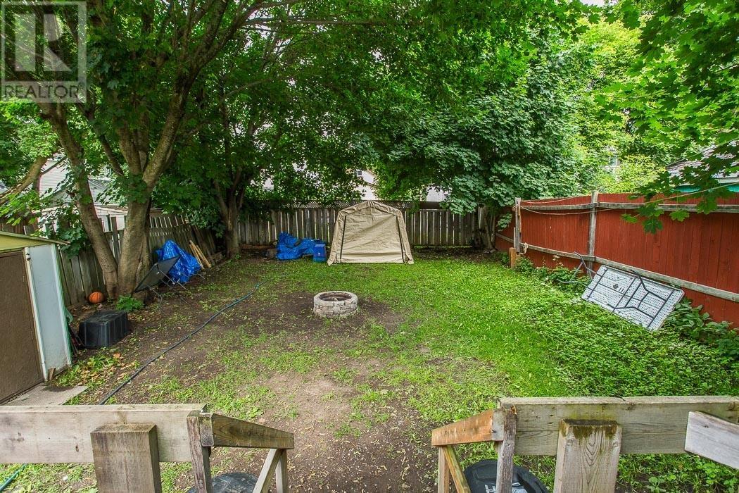 29 Grosvenor Ave, Sault Ste. Marie, Ontario  P6B 2L8 - Photo 16 - SM251875