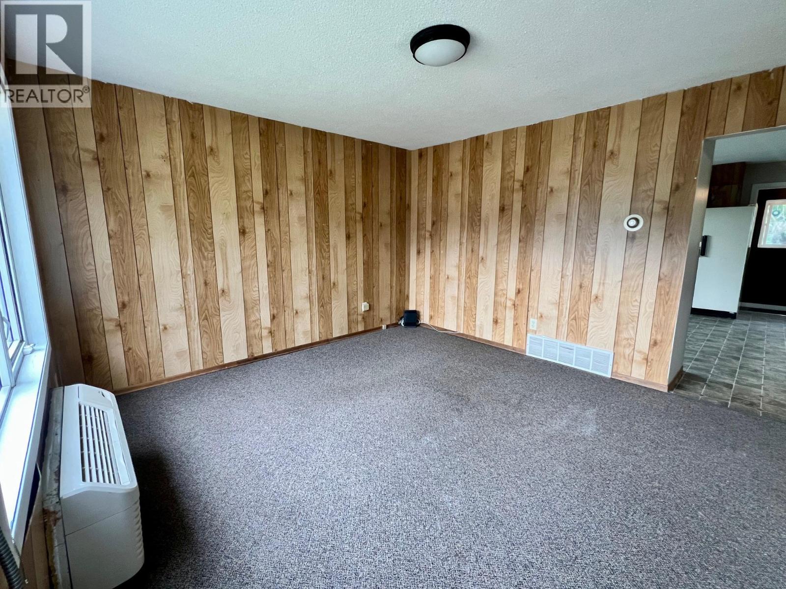 141 15th Avenue N, Creston, British Columbia  V0B 1G0 - Photo 12 - 10361628