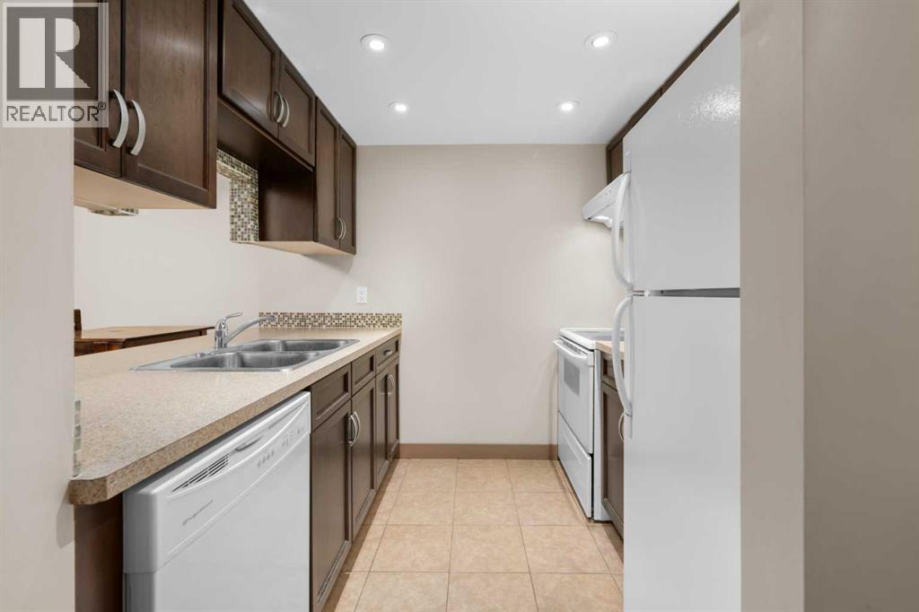160, 310 8 Street Sw, Calgary, Alberta  T2P 3P3 - Photo 3 - A2254090
