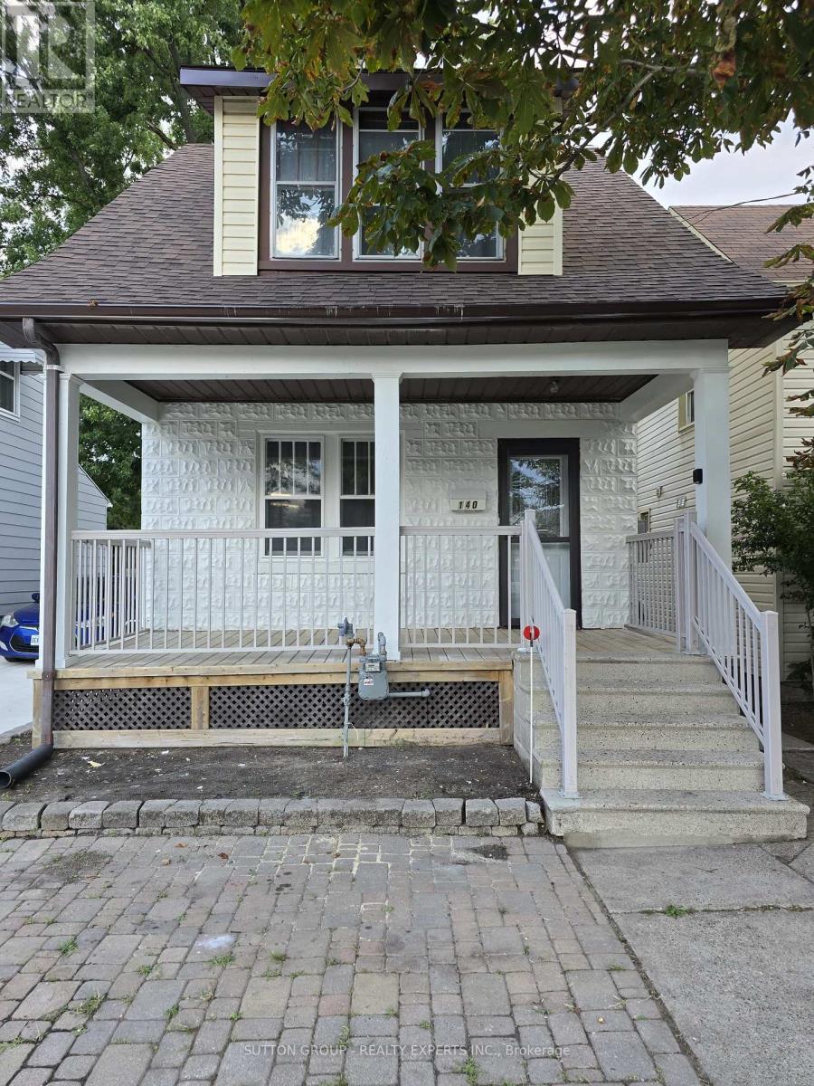 140 NAPIER STREET, Sarnia, Ontario
