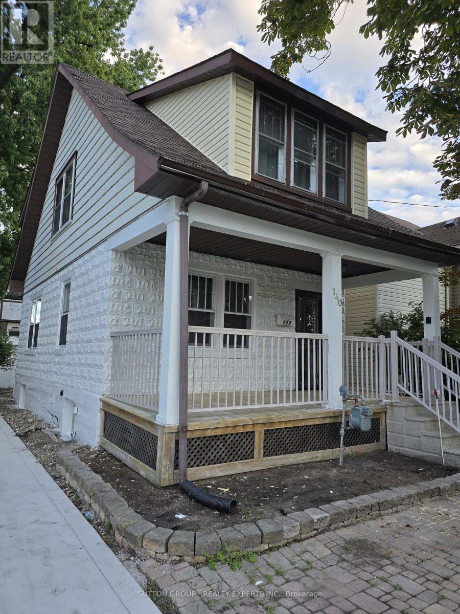 140 Napier Street, Sarnia, Ontario  N7T 6E6 - Photo 4 - X12422294