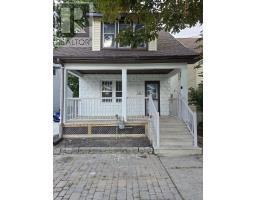 140 NAPIER STREET, Sarnia, Ontario