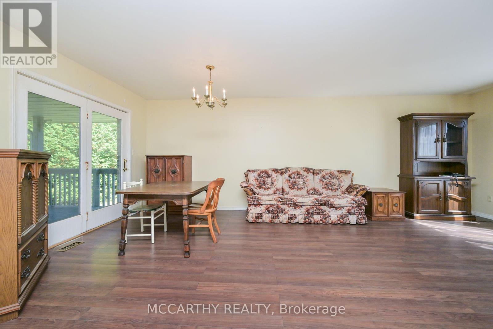 28 Wilson Crescent, Southgate, Ontario  N0C 1B0 - Photo 12 - X12422314
