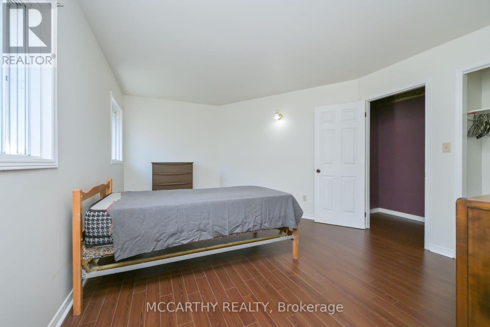 28 Wilson Crescent, Southgate, Ontario  N0C 1B0 - Photo 16 - X12422314