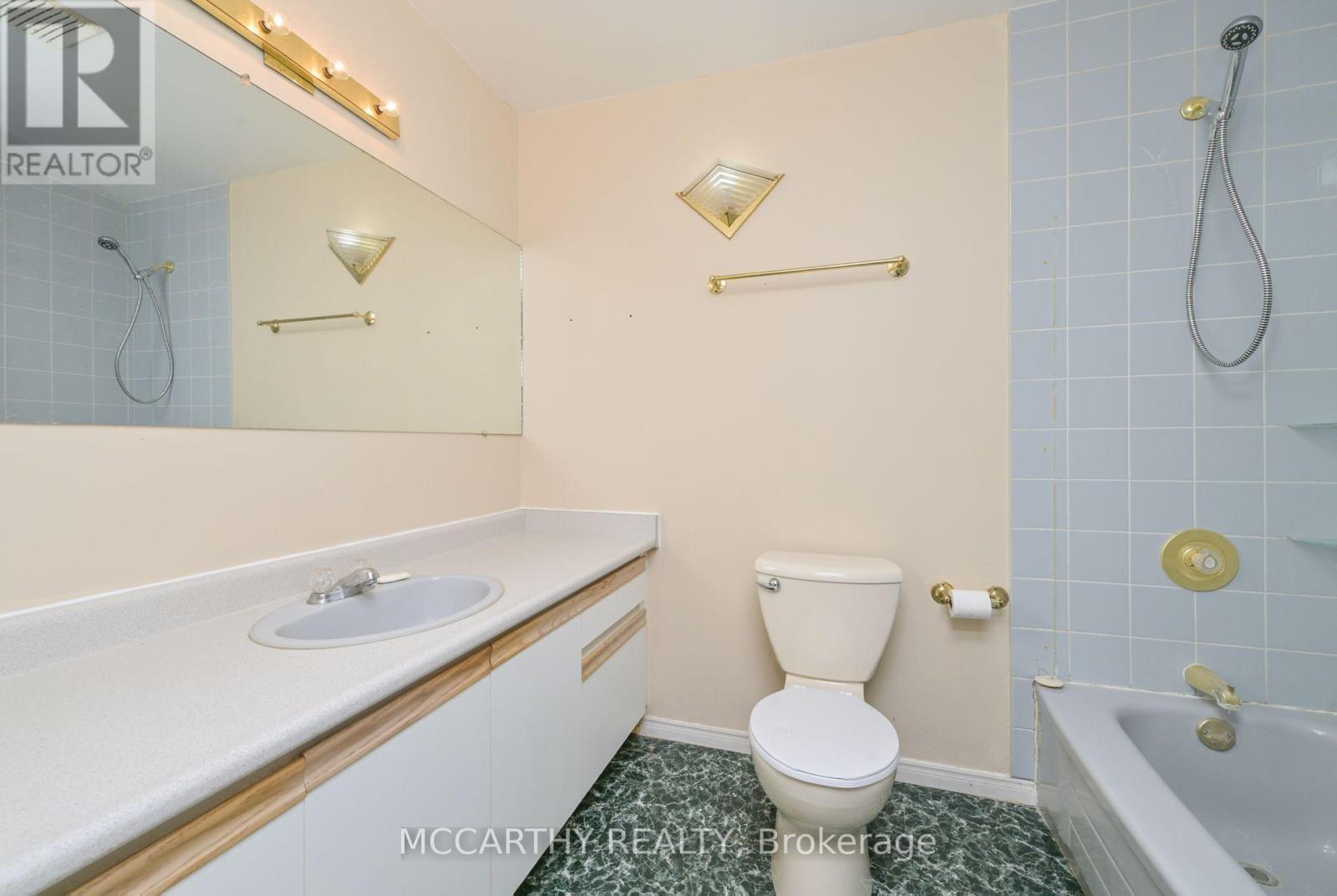 28 Wilson Crescent, Southgate, Ontario  N0C 1B0 - Photo 17 - X12422314
