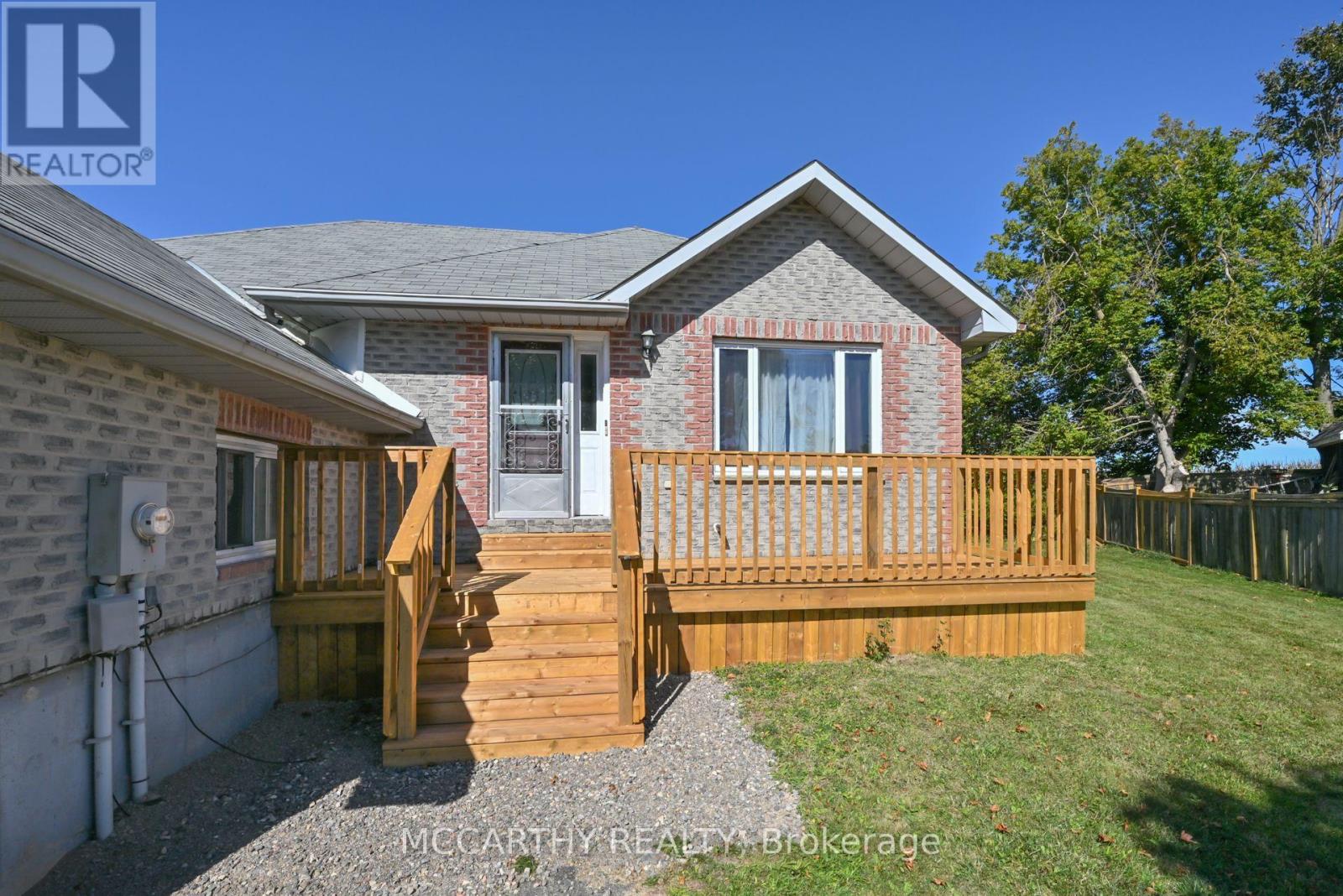 28 Wilson Crescent, Southgate, Ontario  N0C 1B0 - Photo 3 - X12422314