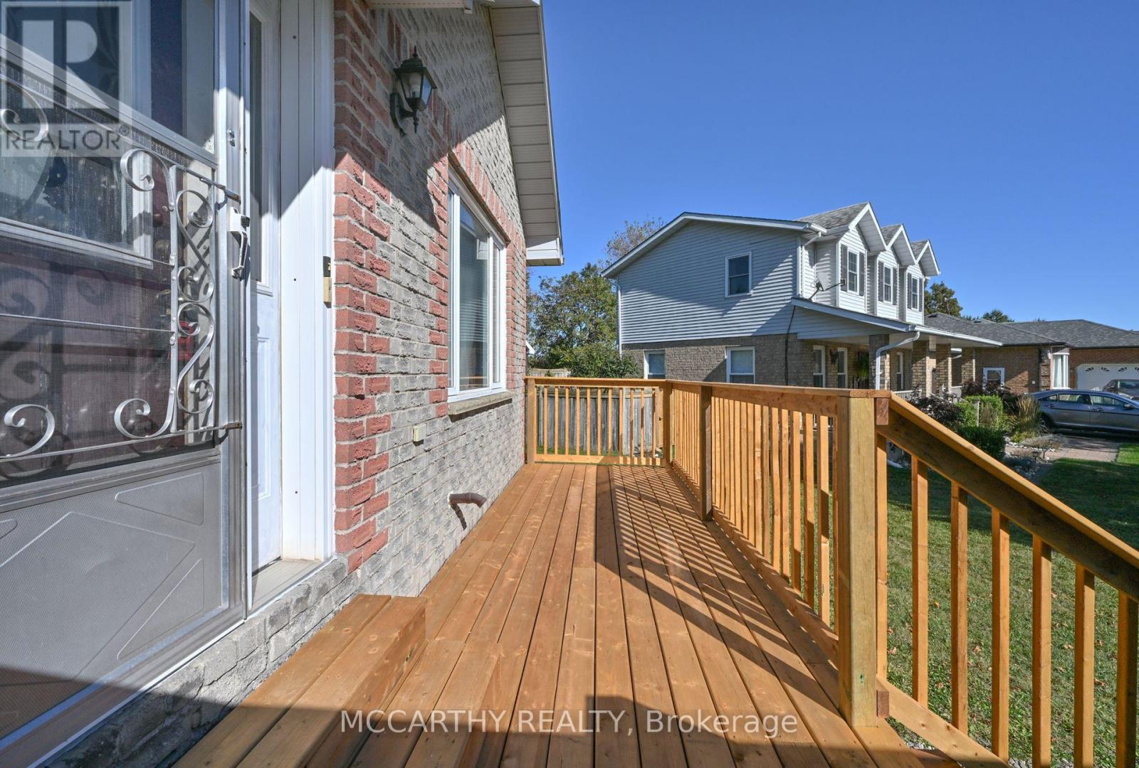 28 Wilson Crescent, Southgate, Ontario  N0C 1B0 - Photo 4 - X12422314