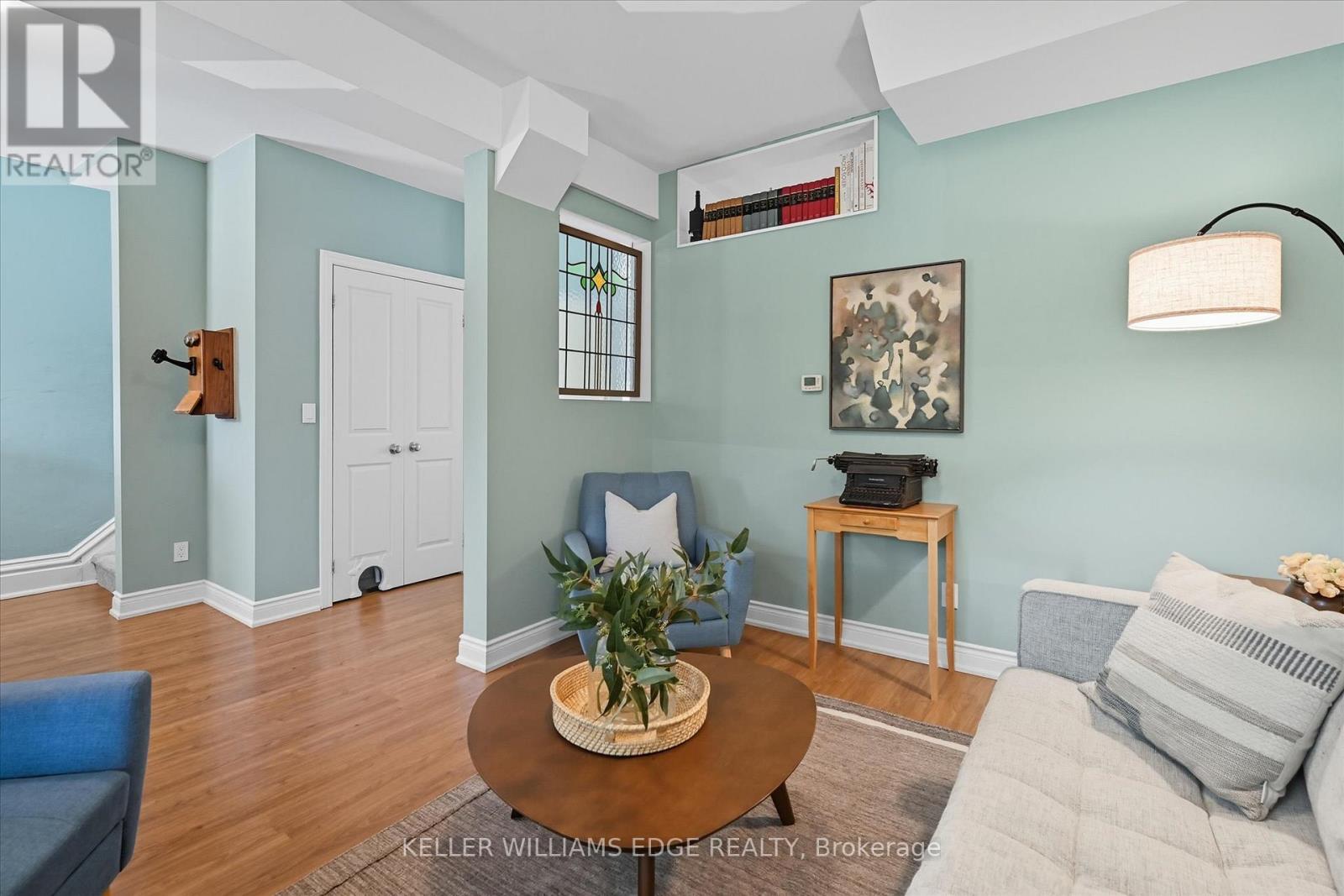 239 Rosslyn Avenue N, Hamilton, Ontario  L8L 7P9 - Photo 6 - X12422335