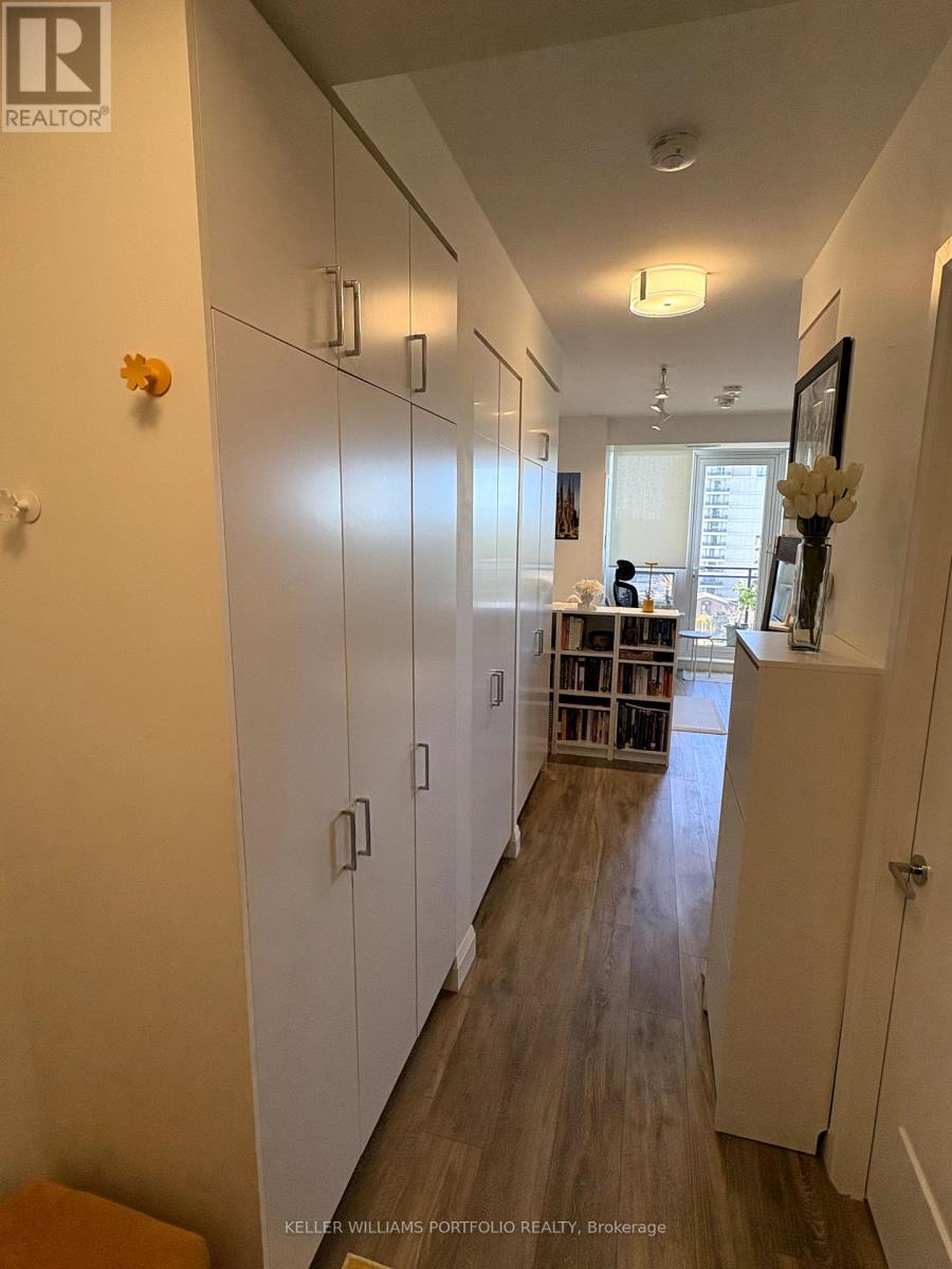 705 - 71 Redpath Avenue, Toronto, Ontario  M4S 0E1 - Photo 6 - C12422367